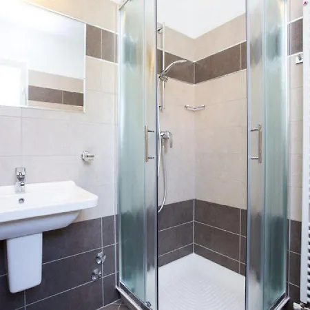 公寓 Strandnahe Schoene Mit Klima, Wifi