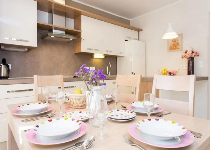 Strandnahe Schoene Mit Klima, Wifi *